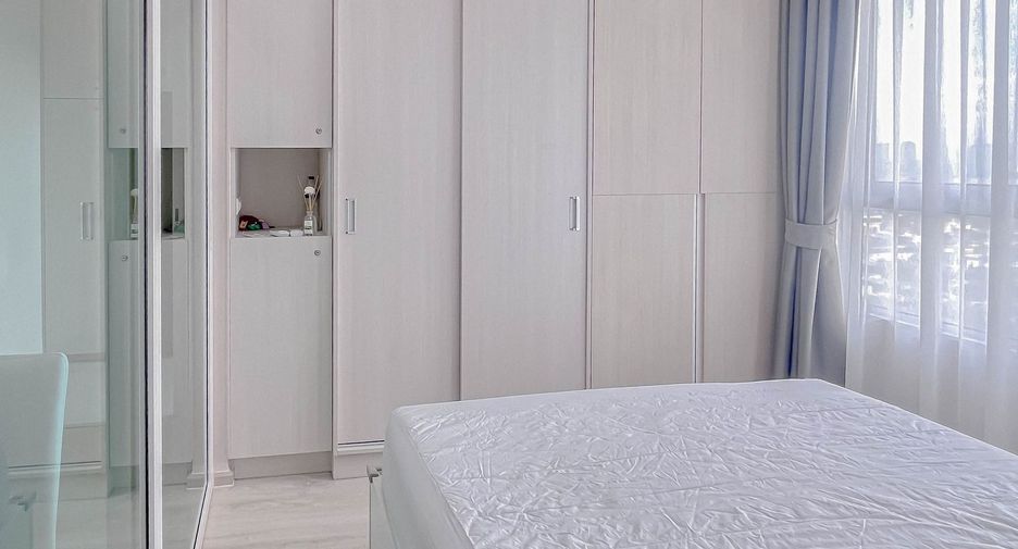 Wohnung zur Miete mit 1 Zimmer in Bang Sue, Bangkok