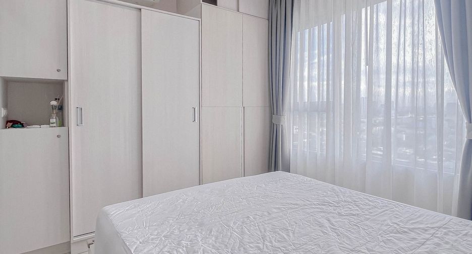 Wohnung zur Miete mit 1 Zimmer in Bang Sue, Bangkok