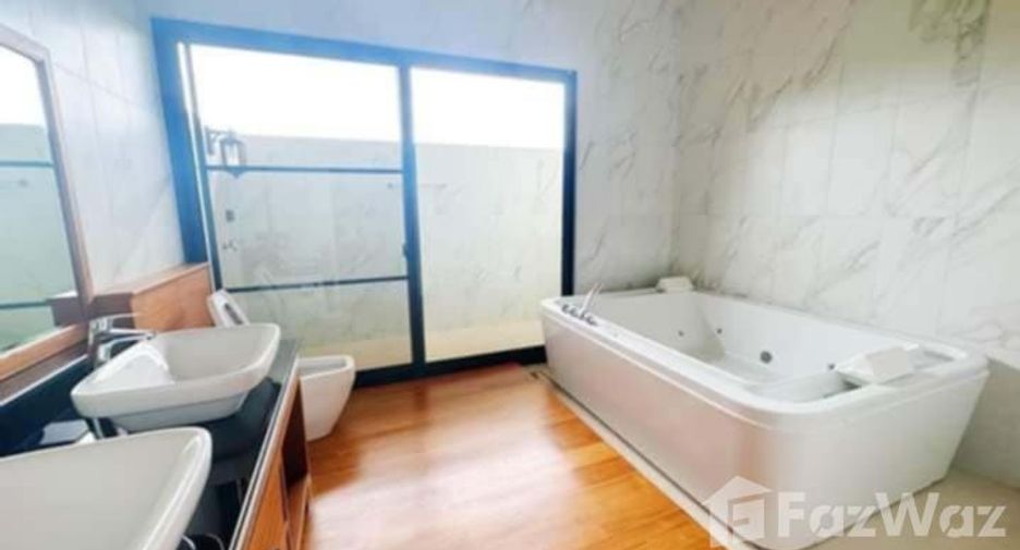 Villa en venta y en alquiler de 5 habitaciones en Mae Rim, Chiang Mai