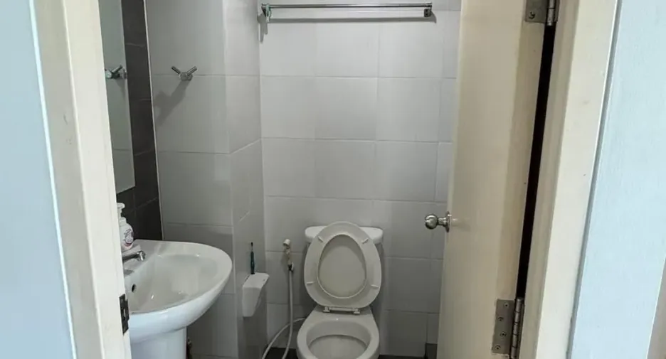 For sale 1 bed condo in Khlong San, Bangkok