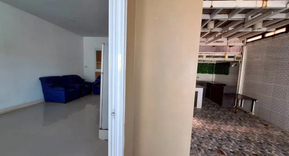 For sale and for rent 4 bedrooms townhouse in Hua Hin, Prachuap Khiri Khan