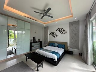For sale and for rent 4 bedrooms villa in Hua Hin, Prachuap Khiri Khan