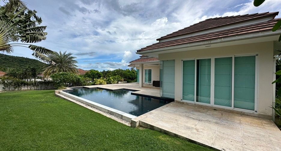 For sale and for rent 4 bedrooms villa in Hua Hin, Prachuap Khiri Khan