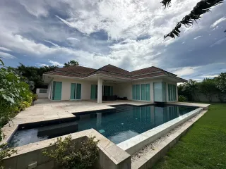 For sale and for rent 4 bedrooms villa in Hua Hin, Prachuap Khiri Khan