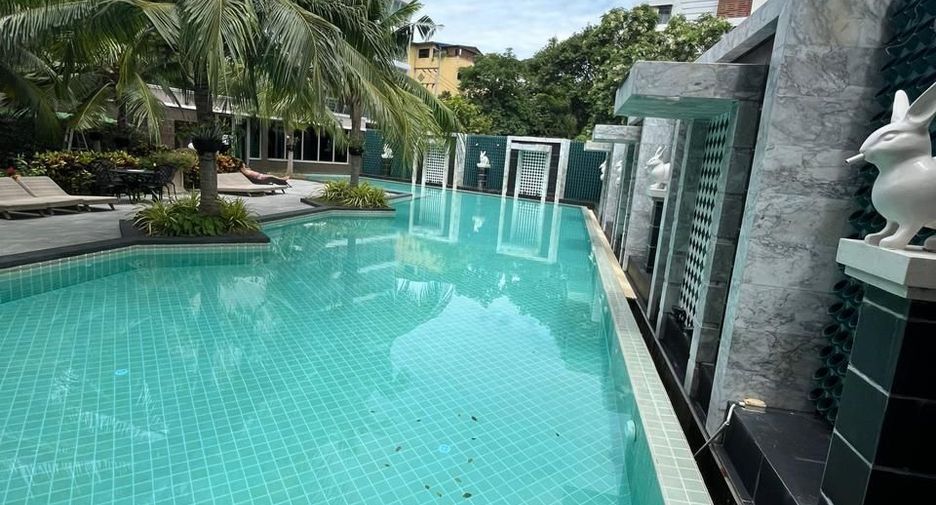 For sale 1 bed condo in Bang Lamung, Chonburi