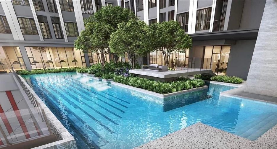 For sale studio condo in Khlong Toei, Bangkok