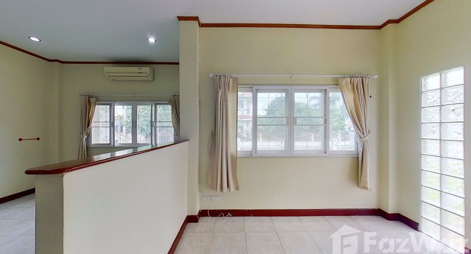À vendre et à louer 4 chambres maison à San Kamphaeng, Chiang Mai