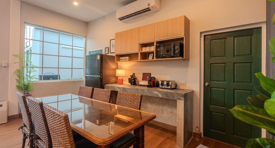 For rent 4 bedrooms villa in Hua Hin, Prachuap Khiri Khan