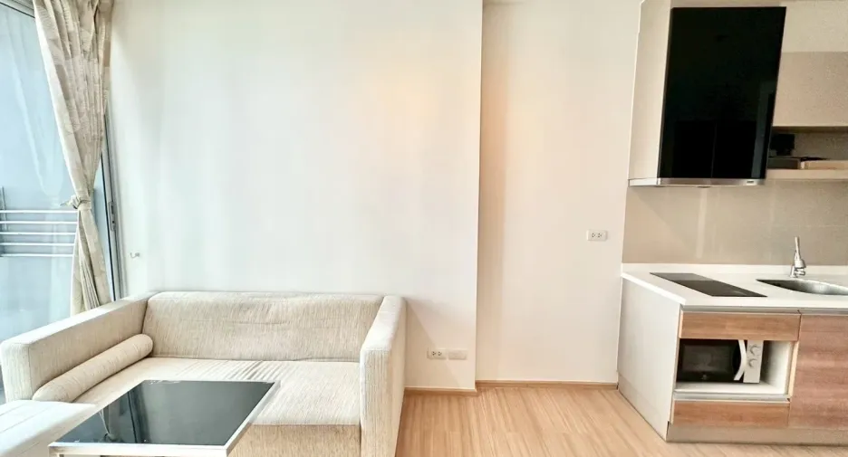 À vendre 1 chambre condo à Phra Khanong, Bangkok
