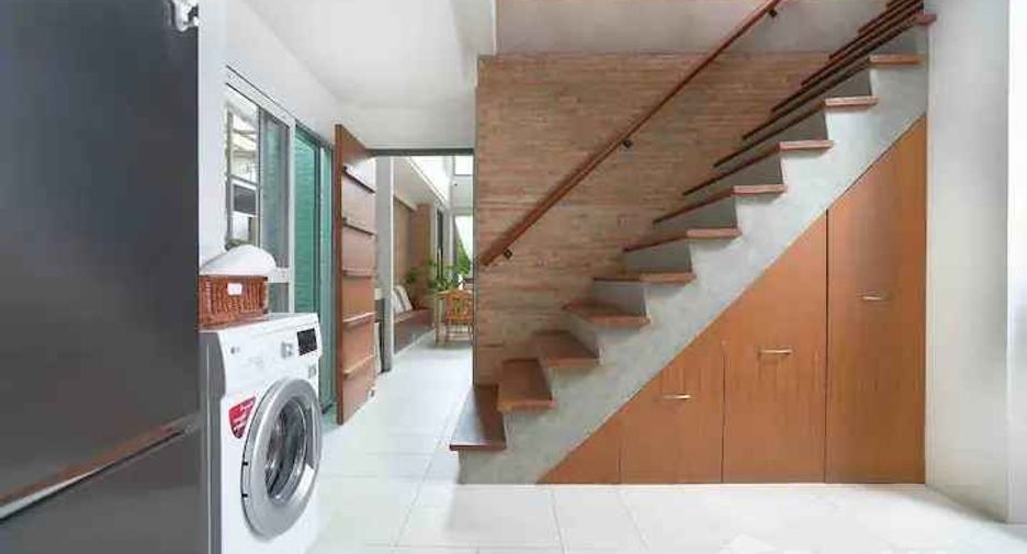 For sale 6 ベッドルーム house in Mueang Chiang Mai, Chiang Mai