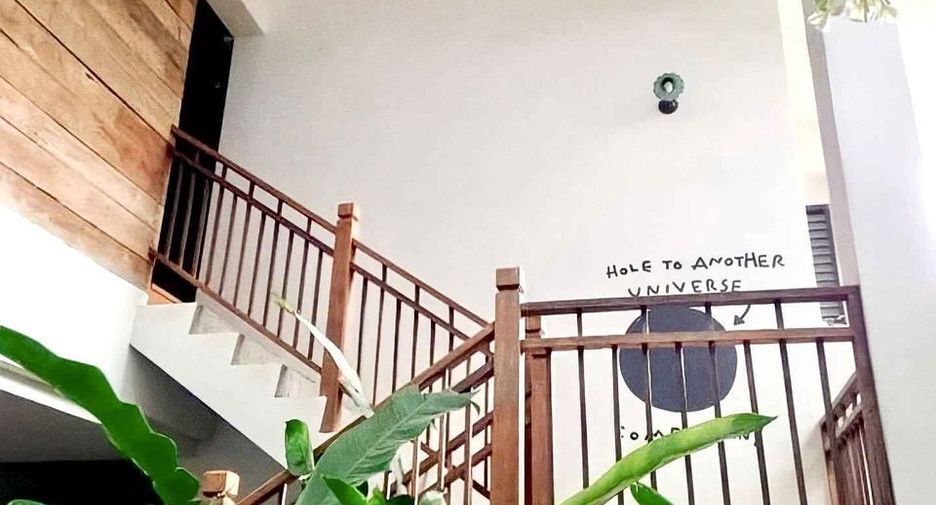 For sale 6 ベッドルーム house in Mueang Chiang Mai, Chiang Mai