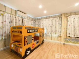For sale 3 bedrooms house in Saraphi, Chiang Mai