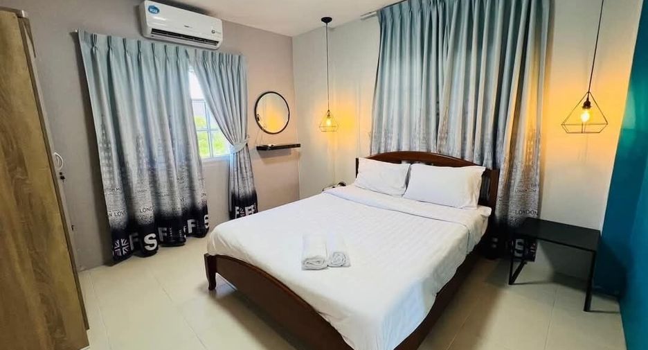 Villa zur Miete mit 5 Zimmer in Bang Lamung, Chonburi