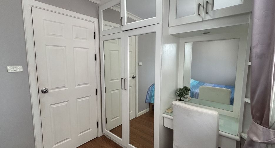 Condo en venta y en alquiler de 2 habitaciones en Watthana, Bangkok