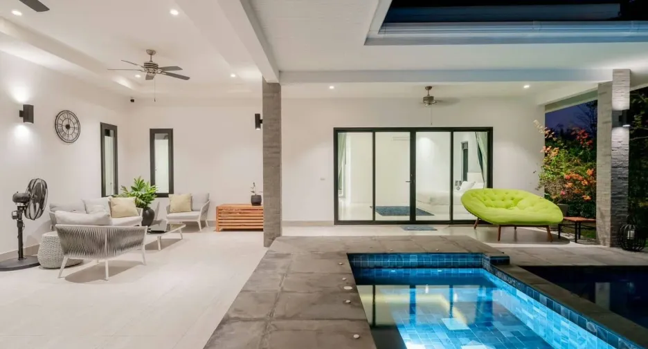 À vendre 4 chambres villa à Cha Am, Phetchaburi