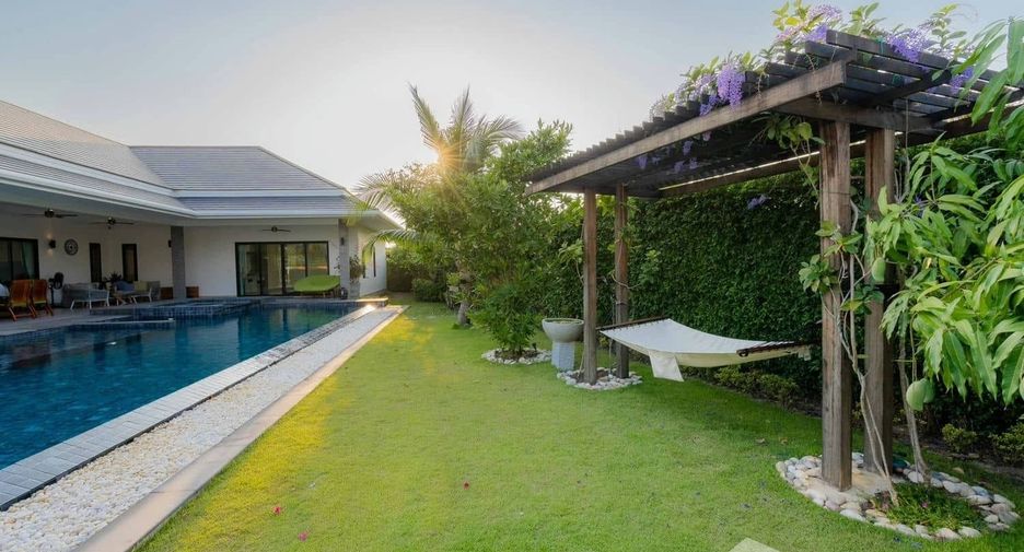 À vendre 4 chambres villa à Cha Am, Phetchaburi