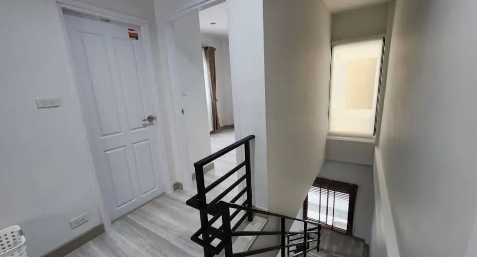 For sale 2 bedrooms townhouse in San Pa Tong, Chiang Mai