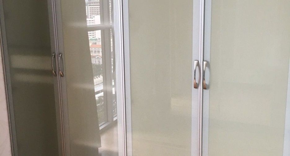 For sale and for rent 2 bedrooms condo in Sathon, Bangkok