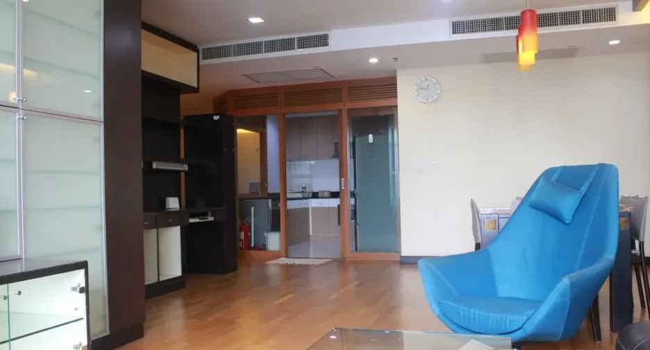For sale and for rent 2 bedrooms condo in Sathon, Bangkok