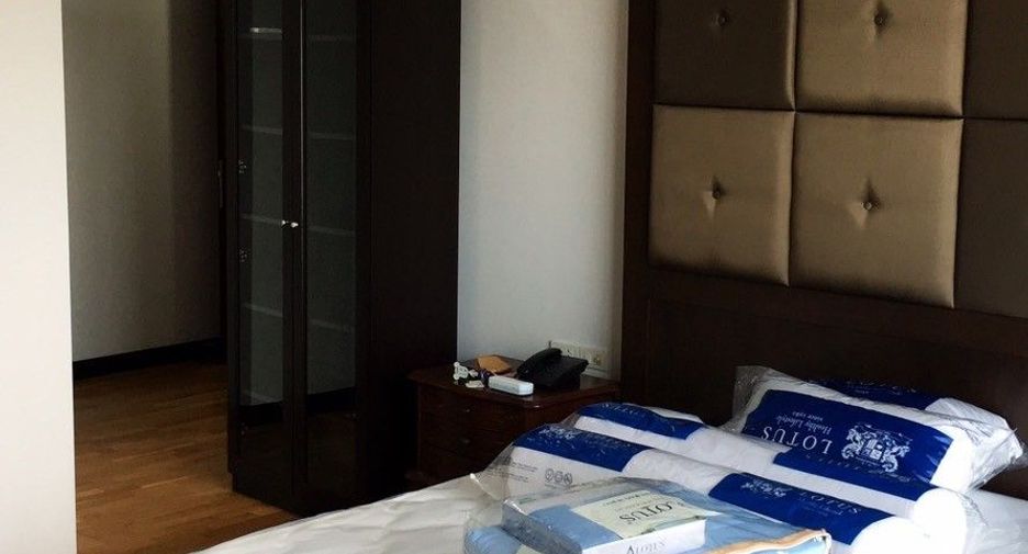 For sale and for rent 2 bedrooms condo in Sathon, Bangkok