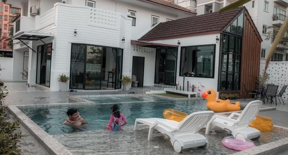 Villa zum Kauf und zur Miete mit 4 Zimmer in Jomtien, Pattaya