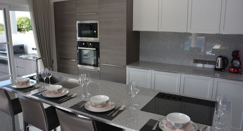 For rent 3 bedrooms villa in Hua Hin, Prachuap Khiri Khan