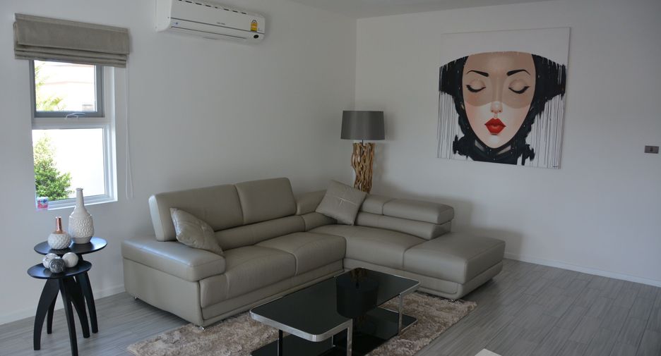 For rent 3 bedrooms villa in Hua Hin, Prachuap Khiri Khan