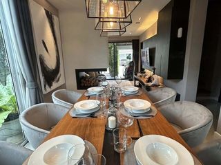 For sale 6 bedrooms house in Hang Dong, Chiang Mai