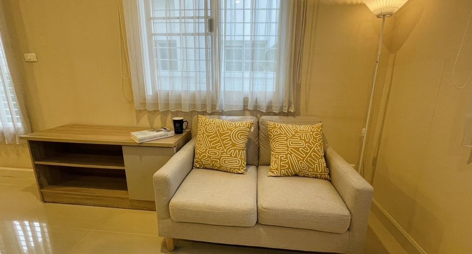 For rent 3 bedrooms house in Mueang Chiang Mai, Chiang Mai