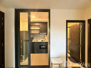 For sale 2 bedrooms condo in Huai Khwang, Bangkok