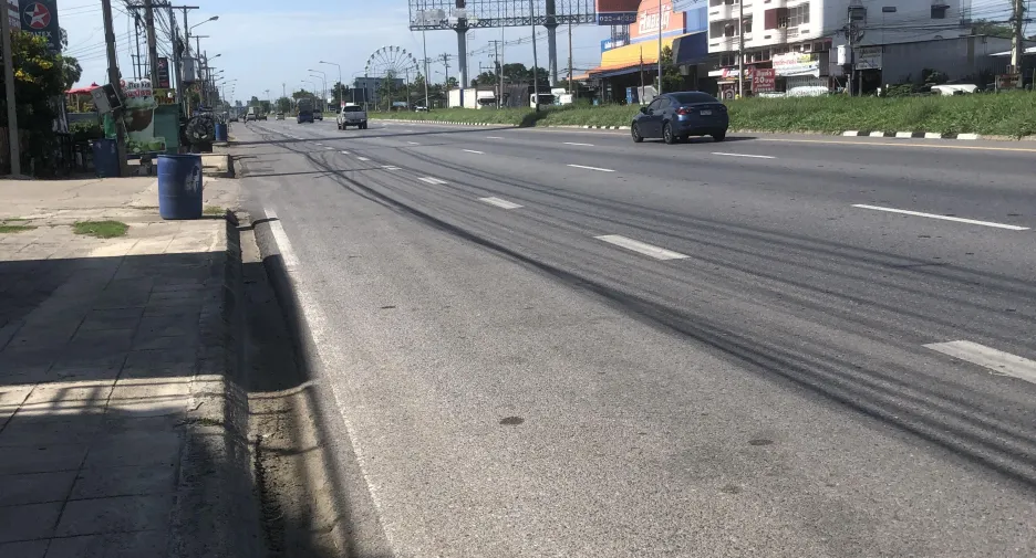Casa adosada en venta y en alquiler de 1 habitaciones en Cha Am, Phetchaburi