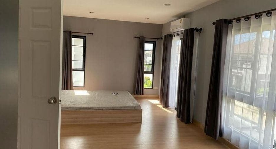 出租 4 卧室 独立屋 在 Hang Dong, Chiang Mai