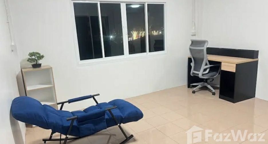 For rent 3 bedrooms townhouse in Pran Buri, Prachuap Khiri Khan