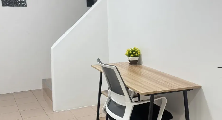 For rent 3 bedrooms townhouse in Pran Buri, Prachuap Khiri Khan