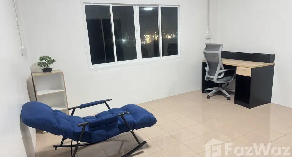For rent 3 bedrooms townhouse in Pran Buri, Prachuap Khiri Khan
