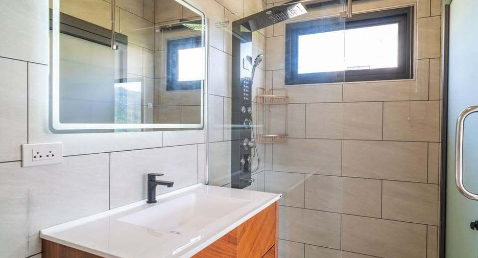 Продажа 3 спальни вилла в Самуи, Сураттани