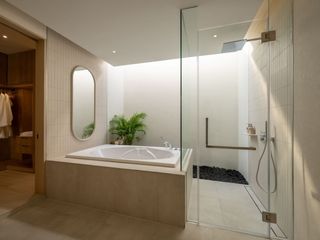 À vendre et à louer 3 chambres villa à Na Jomtien, Pattaya