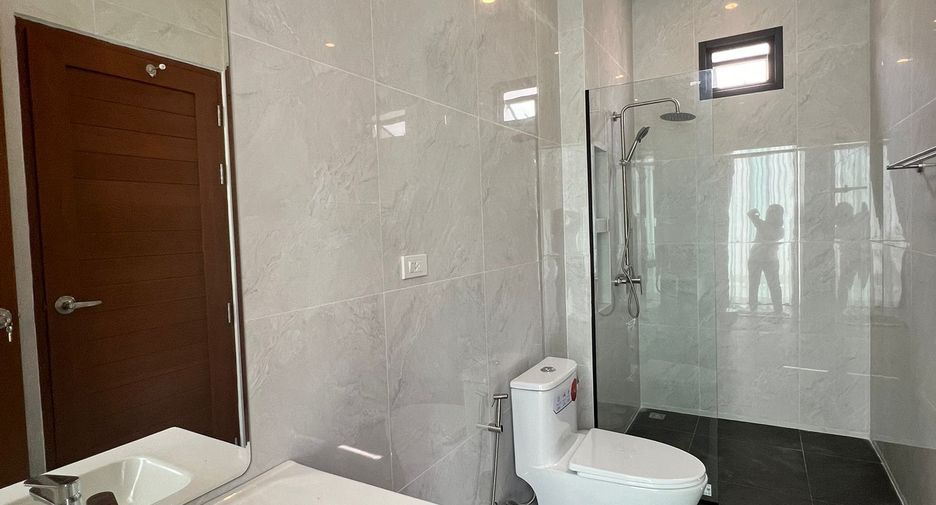 Villa en venta y en alquiler de 3 habitaciones en Mueang Phuket, Phuket