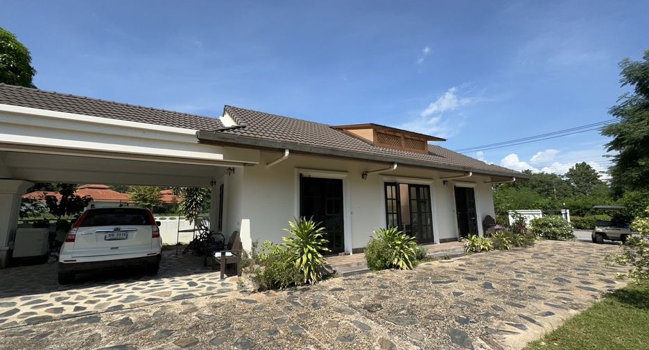 For rent 2 bedrooms house in Cha Am, Phetchaburi