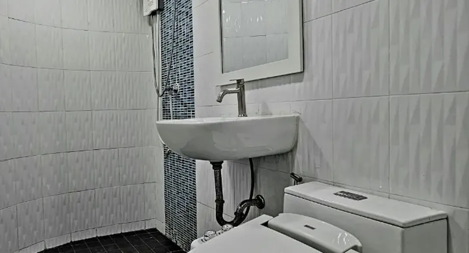 For sale 1 bed condo in Bang Rak, Bangkok