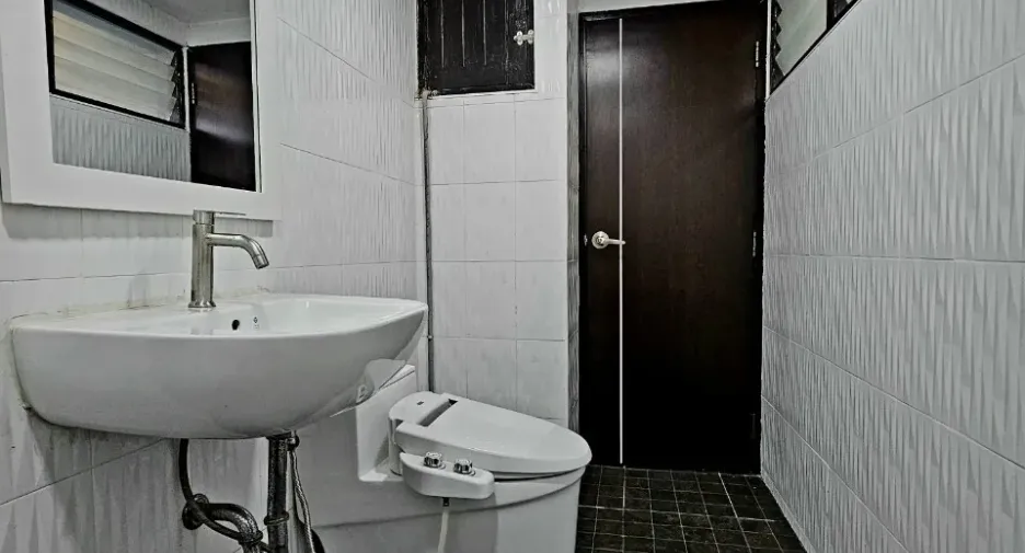 For sale 1 bed condo in Bang Rak, Bangkok