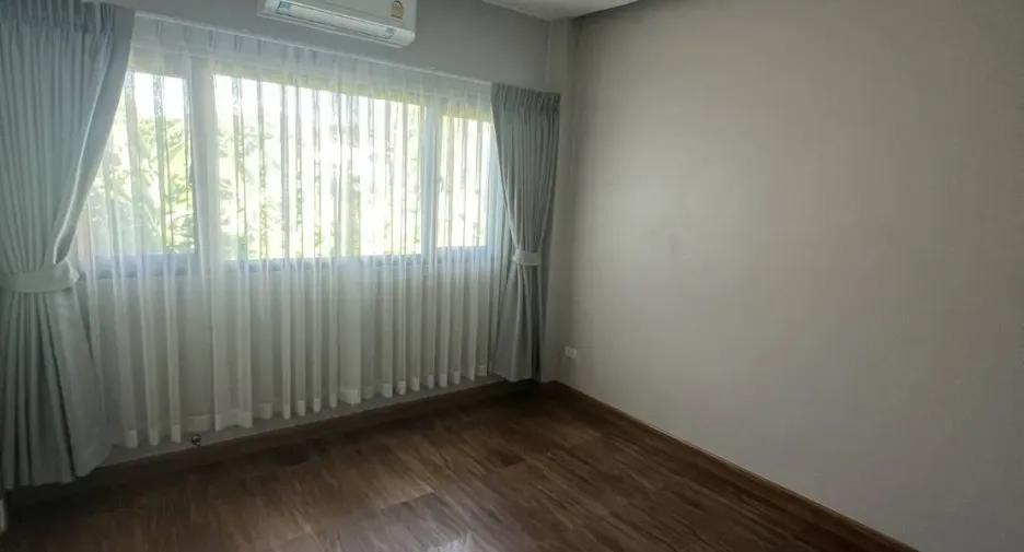 Casa en alquiler de 3 habitaciones en Mueang Chiang Mai, Chiang Mai