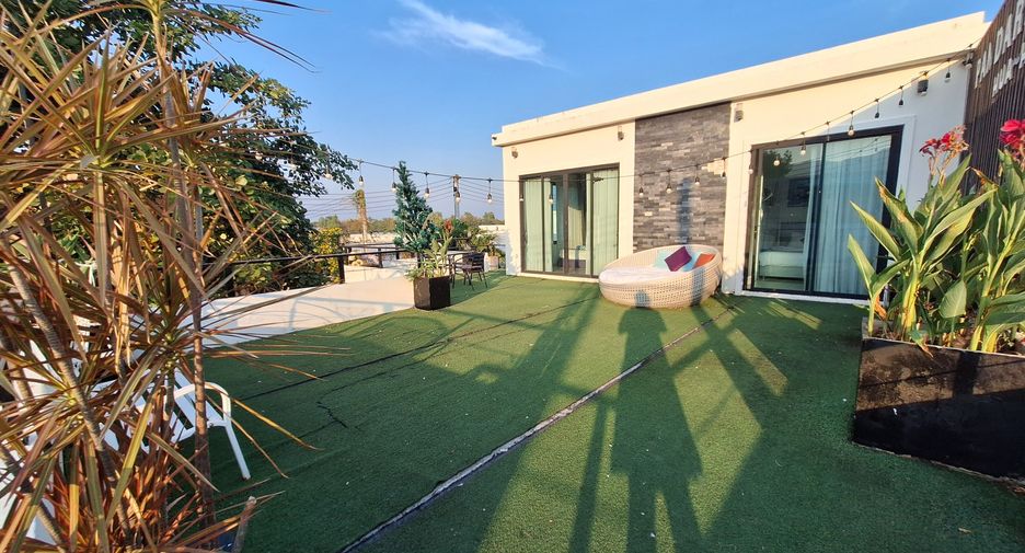 For rent 4 bedrooms villa in Hua Hin, Prachuap Khiri Khan