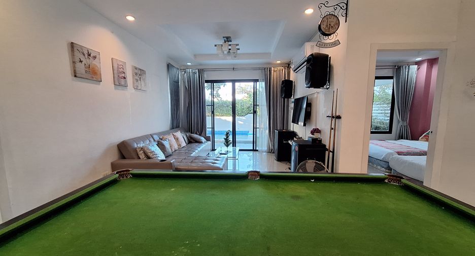 For rent 4 bedrooms villa in Hua Hin, Prachuap Khiri Khan