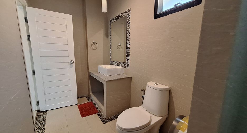 For rent 4 bedrooms villa in Hua Hin, Prachuap Khiri Khan