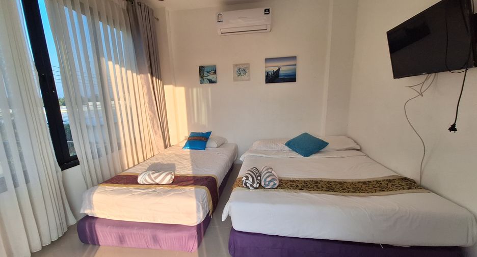 For rent 4 bedrooms villa in Hua Hin, Prachuap Khiri Khan