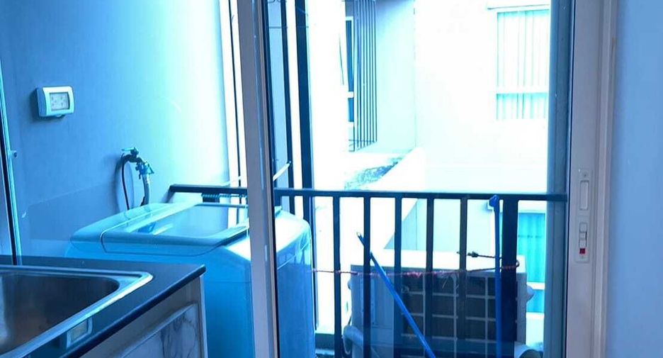 Wohnung zur Miete mit 1 Zimmer in Phra Khanong, Bangkok