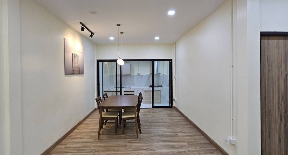 For rent 2 bedrooms house in Mueang Chiang Mai, Chiang Mai