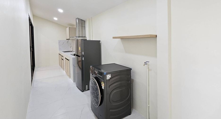 For rent 2 bedrooms house in Mueang Chiang Mai, Chiang Mai