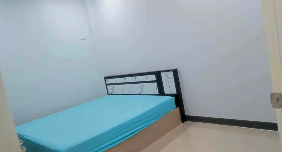 For rent 3 bedrooms house in San Kamphaeng, Chiang Mai